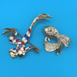 Vintage Enamel Gold Tone Frog and Fish Brooch Set Patriotic Colors Rhinestones